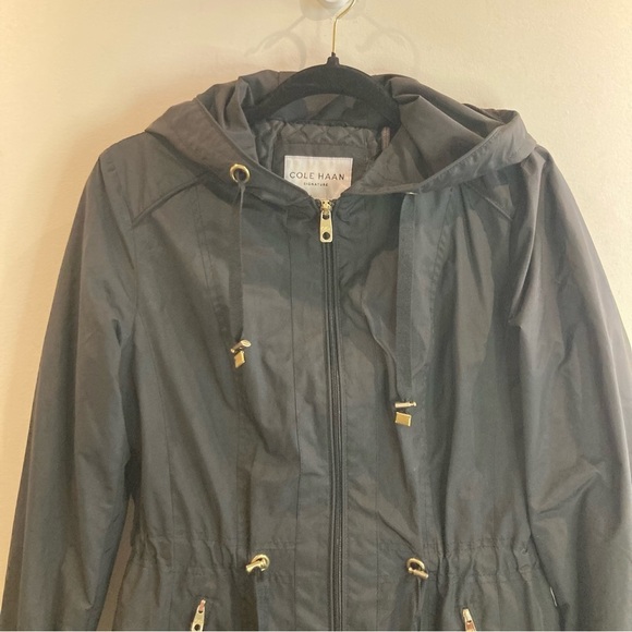 COLE HAAN Sz S Loose Packable Cap Hooded Drawstring Waffle Lining Rain Coat - Picture 3 of 13